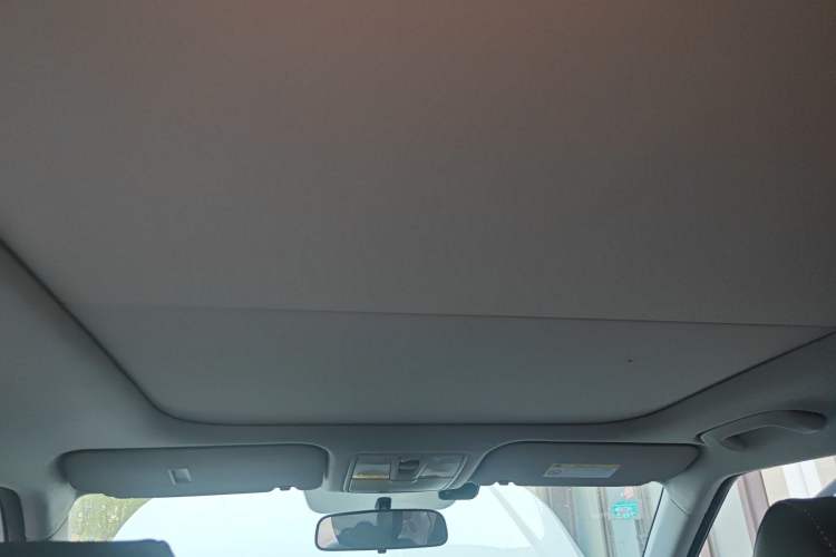 Used Hyundai ix25 2017 1.6L Automatic Smart Version Headliner