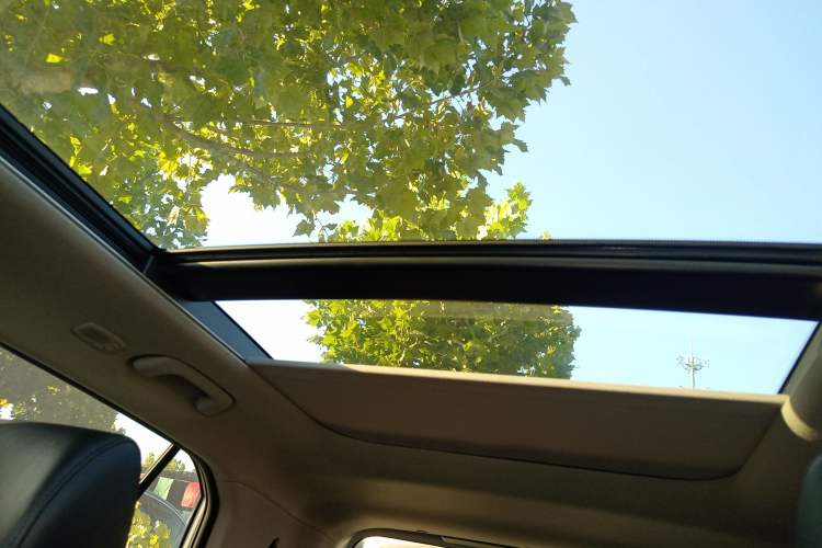 Used Hyundai ix25 2017 1.4T Automatic Smart Version Headliner