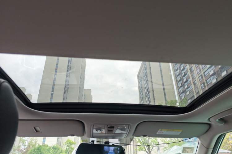 Used Hyundai ix25 2017 1.6L Automatic Smart Version Headliner