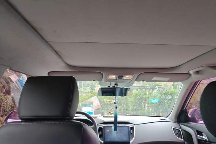Used Hyundai ix25 2017 1.6L Automatic Smart Version Headliner