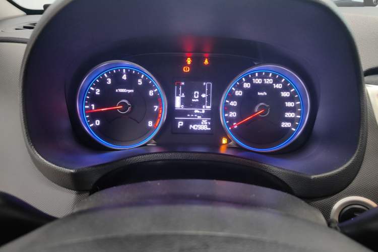 Used Hyundai ix25 2017 1.6L Automatic Smart Version Instrument Cluster