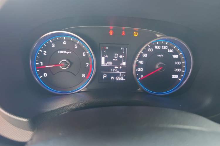 Used Hyundai ix25 2017 1.6L Automatic Smart Version Instrument Cluster