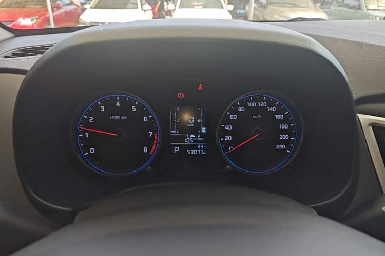 Used Hyundai ix25 2017 1.6L Automatic Smart Version Instrument Cluster