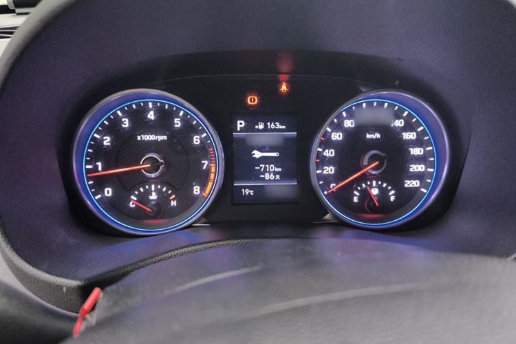 Used Hyundai ix25 2017 1.4T Automatic Smart Version Instrument Cluster
