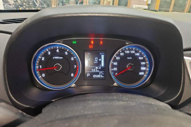 Used Hyundai ix25 2017 1.6L Automatic Smart Version Instrument Cluster
