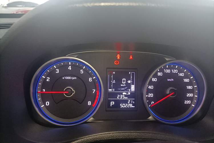 Used Hyundai ix25 2017 1.6L Automatic Smart Version Instrument Cluster