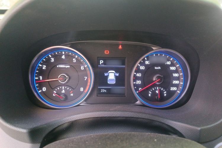 Used Hyundai ix25 2017 1.4T Automatic Smart Version Instrument Cluster