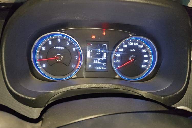 Used Hyundai ix25 2017 1.6L Automatic Smart Version Instrument Cluster