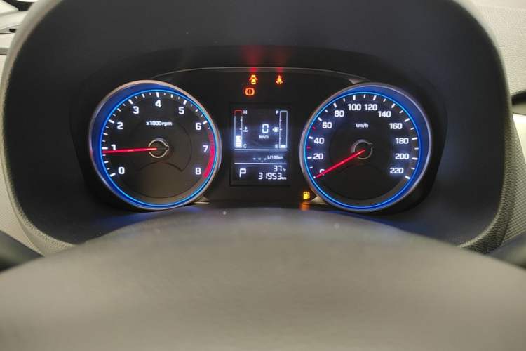 Used Hyundai ix25 2017 1.6L Automatic Smart Version Instrument Cluster