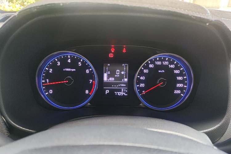 Used Hyundai ix25 2017 1.6L Automatic Smart Version Instrument Cluster