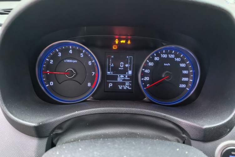 Used Hyundai ix25 2017 1.6L Automatic Smart Version Instrument Cluster