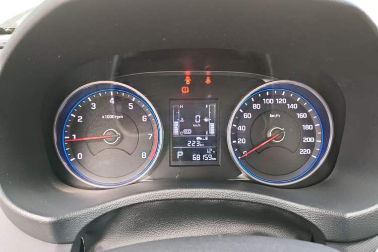 Used Hyundai ix25 2017 1.6L Automatic Smart Version Instrument Cluster