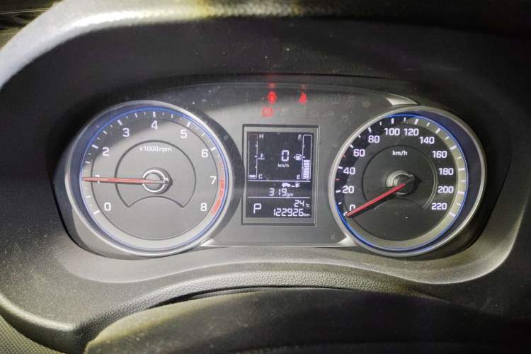Used Hyundai ix25 2017 1.6L Automatic Smart Version Instrument Cluster