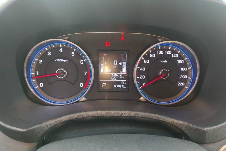 Used Hyundai ix25 2017 1.6L Automatic Smart Version Instrument Cluster