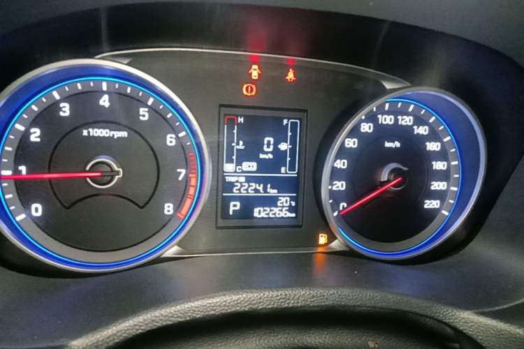Used Hyundai ix25 2017 1.6L Automatic Smart Version Instrument Cluster