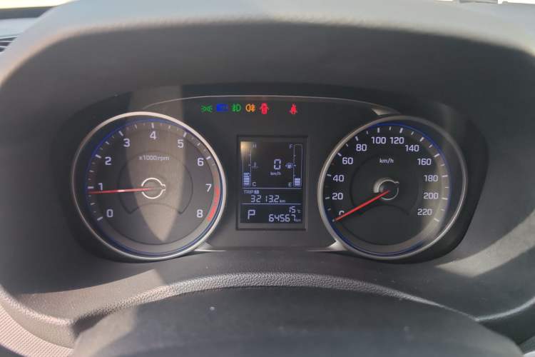 Used Hyundai ix25 2017 1.6L Automatic Smart Version Instrument Cluster