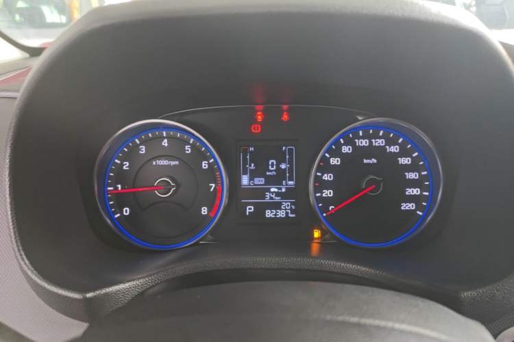 Used Hyundai ix25 2017 1.6L Automatic Smart Version Instrument Cluster
