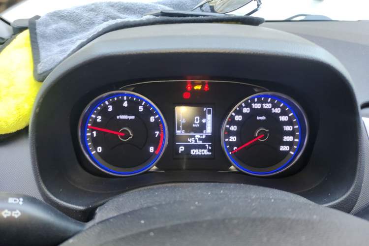 Used Hyundai ix25 2017 1.6L Automatic Smart Version Instrument Cluster