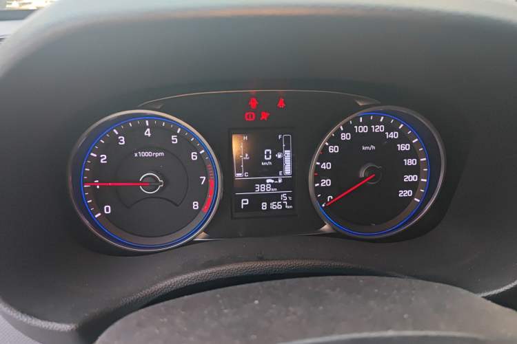 Used Hyundai ix25 2017 1.6L Automatic Smart Version Instrument Cluster