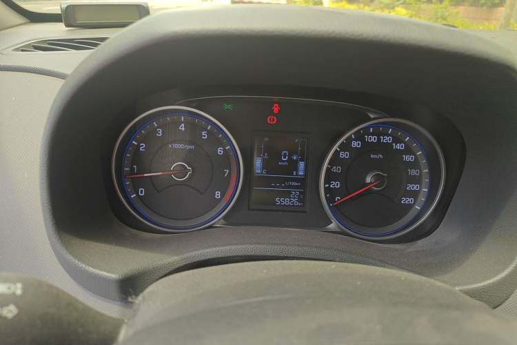 Used Hyundai ix25 2017 1.6L Manual Fashion Model Instrument Cluster