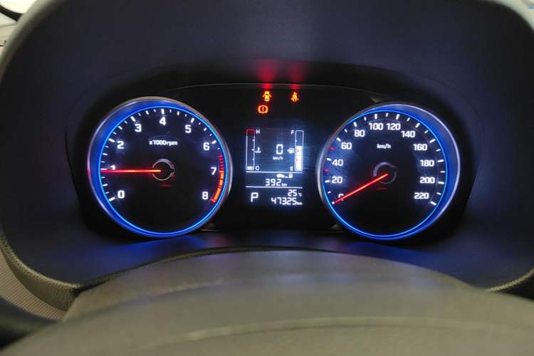 Used Hyundai ix25 2017 1.6L Automatic Smart Version Instrument Cluster