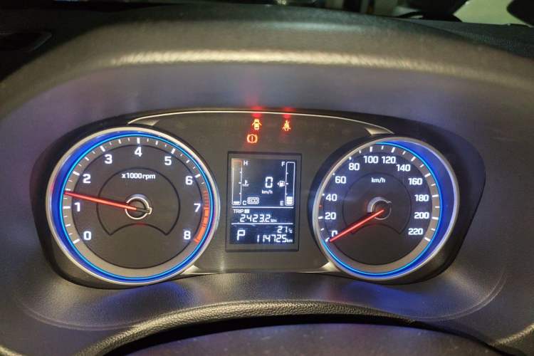 Used Hyundai ix25 2017 1.6L Automatic Smart Version Instrument Cluster