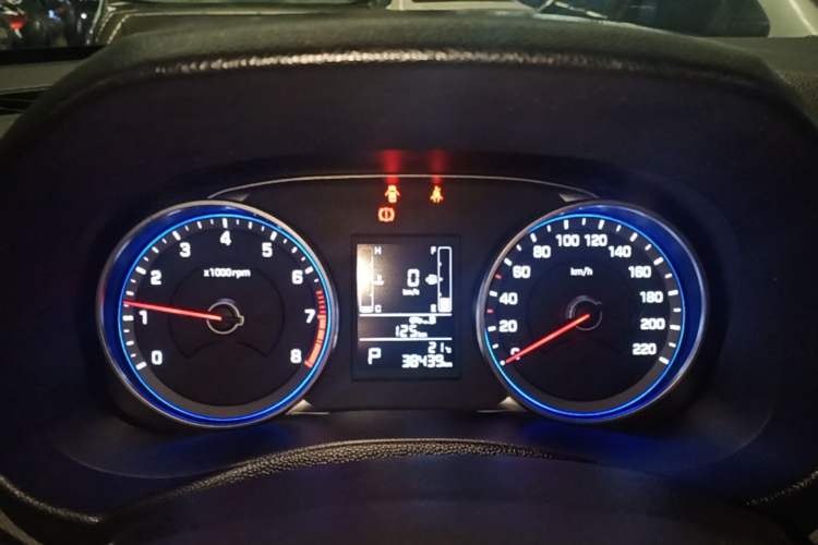 Used Hyundai ix25 2017 1.6L Automatic Smart Version Instrument Cluster