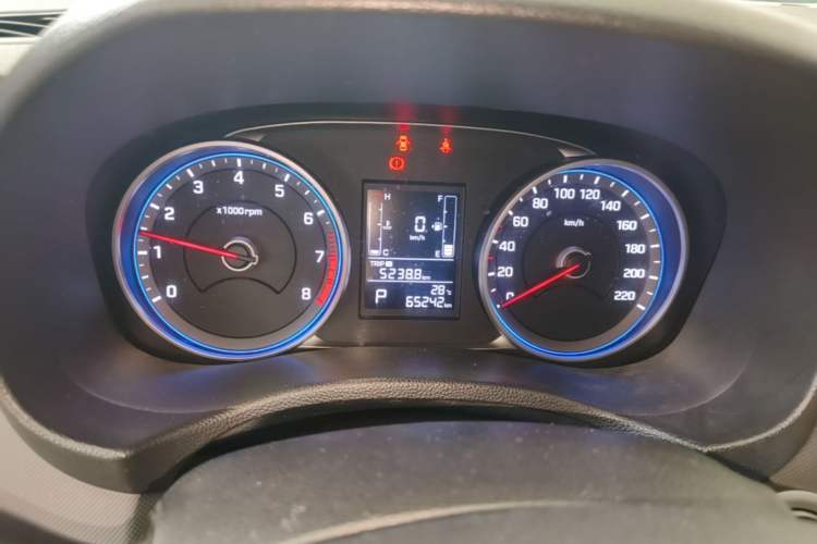 Used Hyundai ix25 2017 1.6L Automatic Smart Version Instrument Cluster
