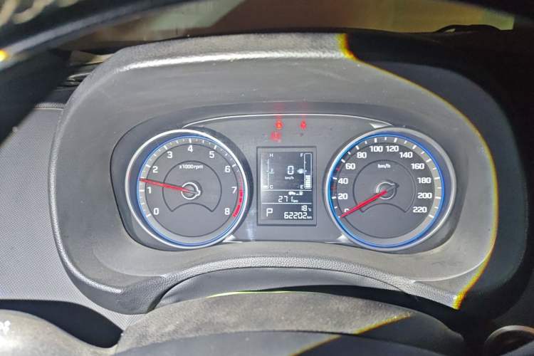 Used Hyundai ix25 2017 1.6L Automatic Smart Version Instrument Cluster