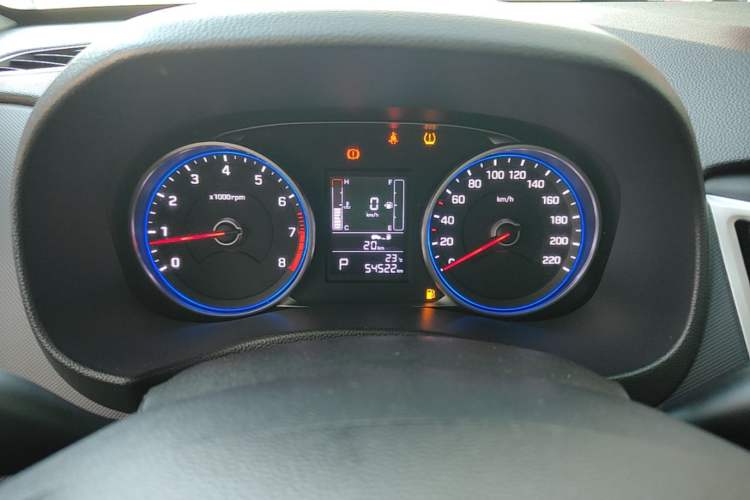 Used Hyundai ix25 2017 1.6L Automatic Smart Version Instrument Cluster