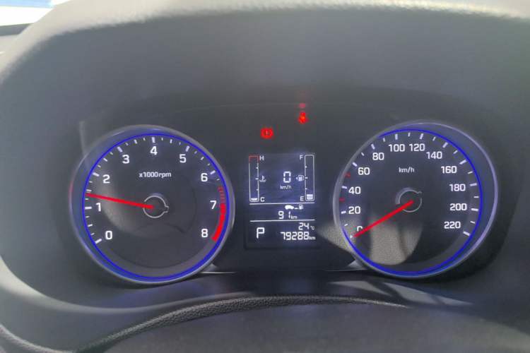 Used Hyundai ix25 2017 1.6L Automatic Smart Version Instrument Cluster