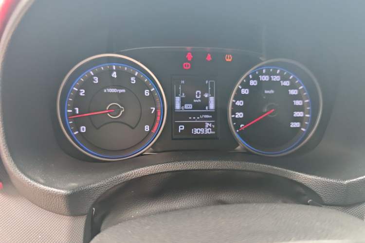 Used Hyundai ix25 2017 1.6L Automatic Smart Version Instrument Cluster