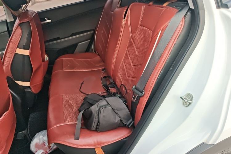 Used Hyundai ix25 2017 1.6L Automatic Smart Version Interior 4