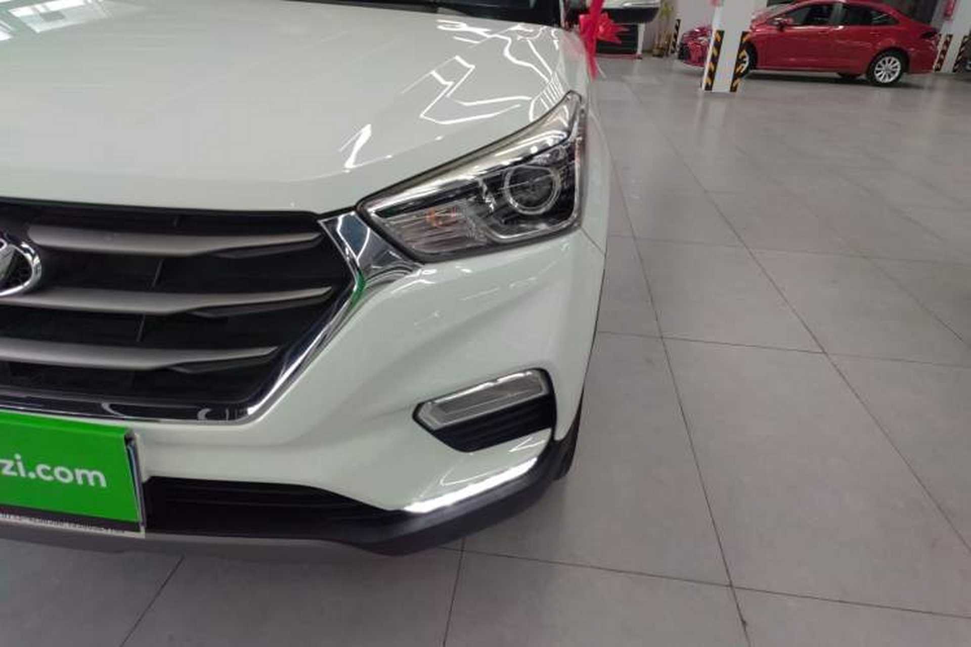 Used Hyundai ix25 2017 1.6L Automatic Smart Version Left Front Headlight