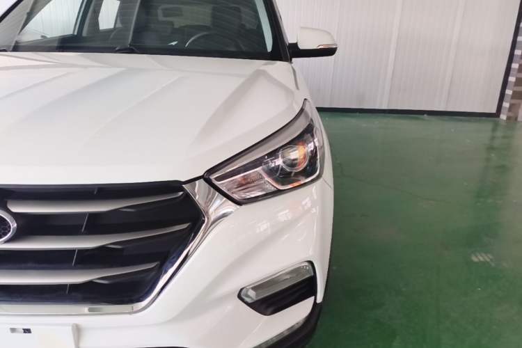 Used Hyundai ix25 2017 1.6L Automatic Smart Version Left Front Headlight