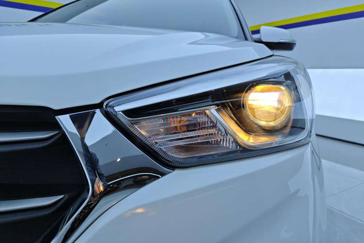 Used Hyundai ix25 2017 1.6L Automatic Smart Version Left Front Headlight