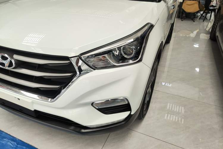 Used Hyundai ix25 2017 1.6L Automatic Smart Version Left Front Headlight