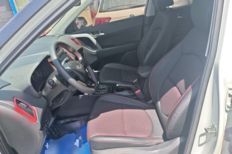 Used Hyundai ix25 2017 1.4T Automatic Smart Version Left Front Seat