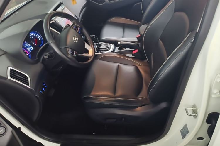 Used Hyundai ix25 2017 1.6L Automatic Smart Version Left Front Seat