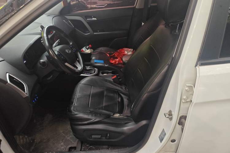 Used Hyundai ix25 2017 1.6L Automatic Smart Version Left Front Seat
