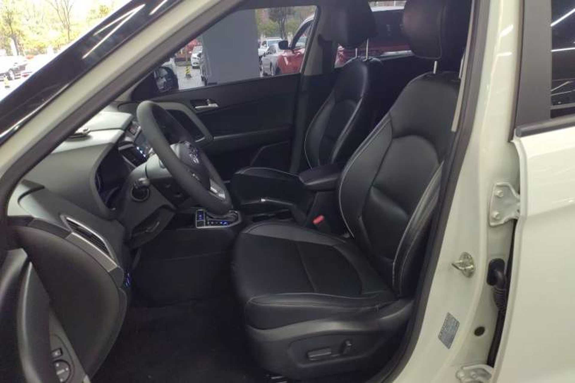 Used Hyundai ix25 2017 1.6L Automatic Smart Version Left Front Seat