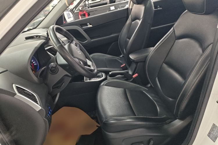 Used Hyundai ix25 2017 1.6L Automatic Smart Version Left Front Seat