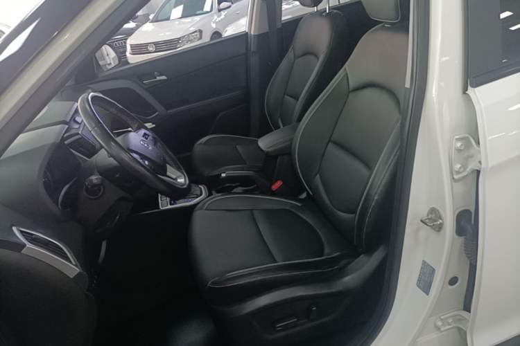 Used Hyundai ix25 2017 1.6L Automatic Smart Version Left Front Seat
