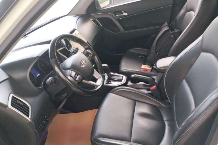 Used Hyundai ix25 2017 1.6L Automatic Smart Version Left Front Seat