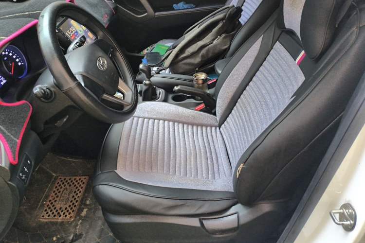 Used Hyundai ix25 2017 1.6L Manual Fashion Model Left Front Seat
