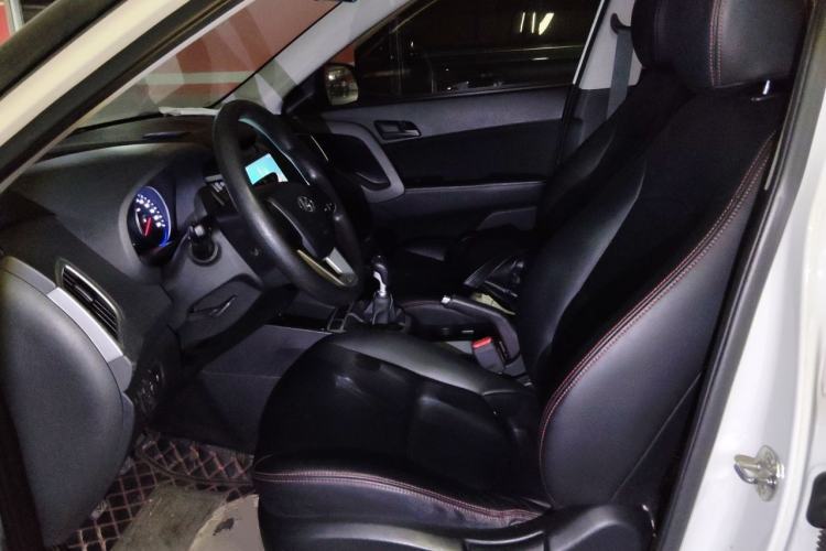 Used Hyundai ix25 2017 1.6L Manual Fashion Model Left Front Seat