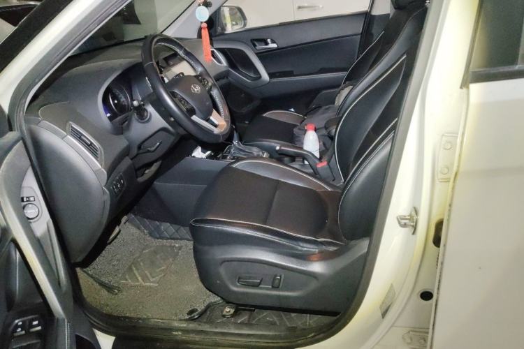 Used Hyundai ix25 2017 1.6L Automatic Smart Version Left Front Seat