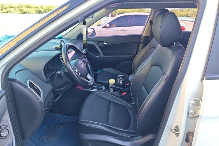 Used Hyundai ix25 2017 1.6L Automatic Smart Version Left Front Seat