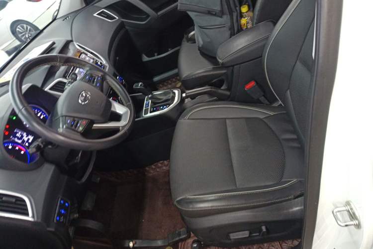 Used Hyundai ix25 2017 1.6L Automatic Smart Version Left Front Seat