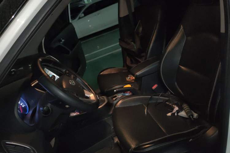 Used Hyundai ix25 2017 1.6L Automatic Smart Version Left Front Seat